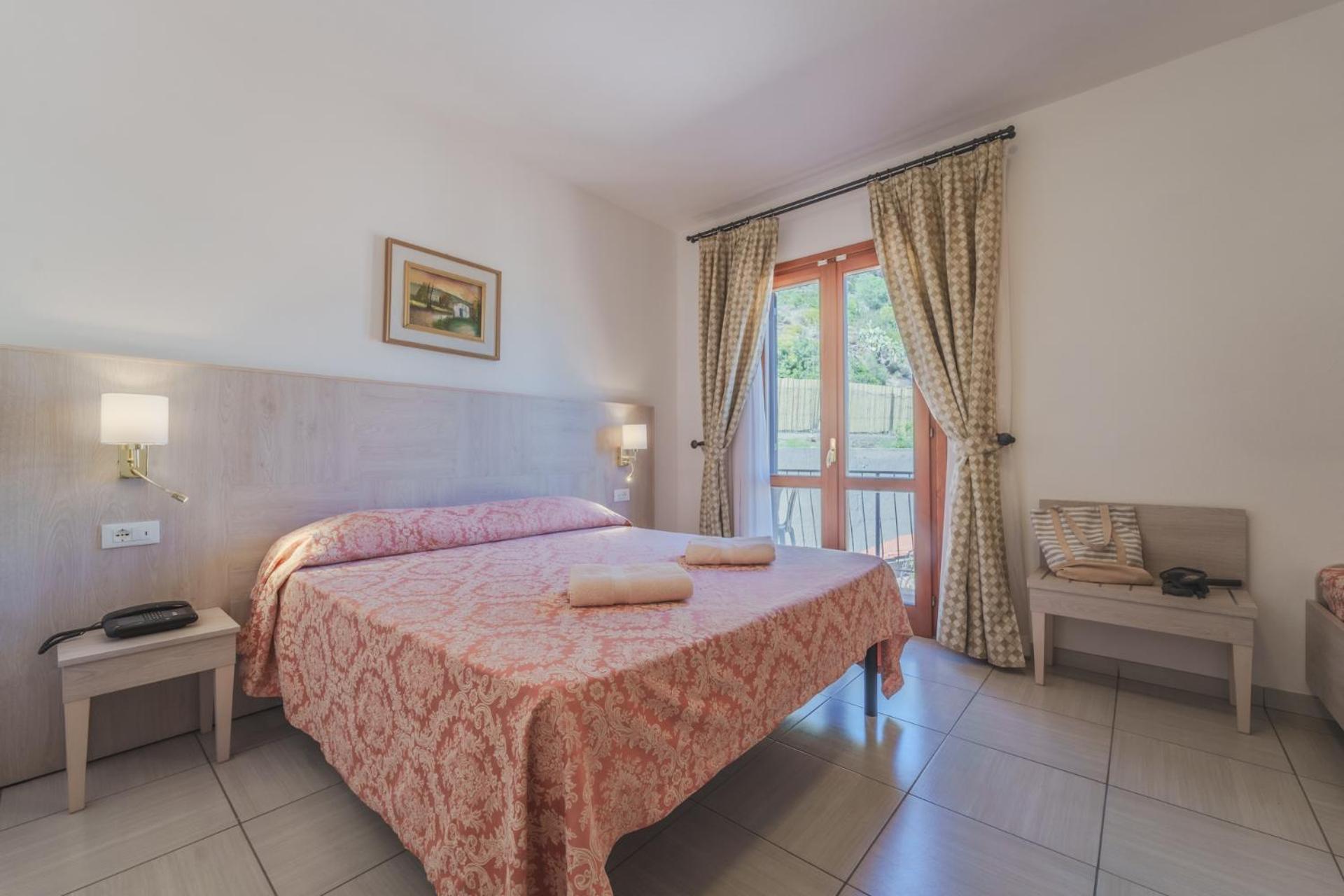Hotel Lo Scirocco Фетовайя Экстерьер фото