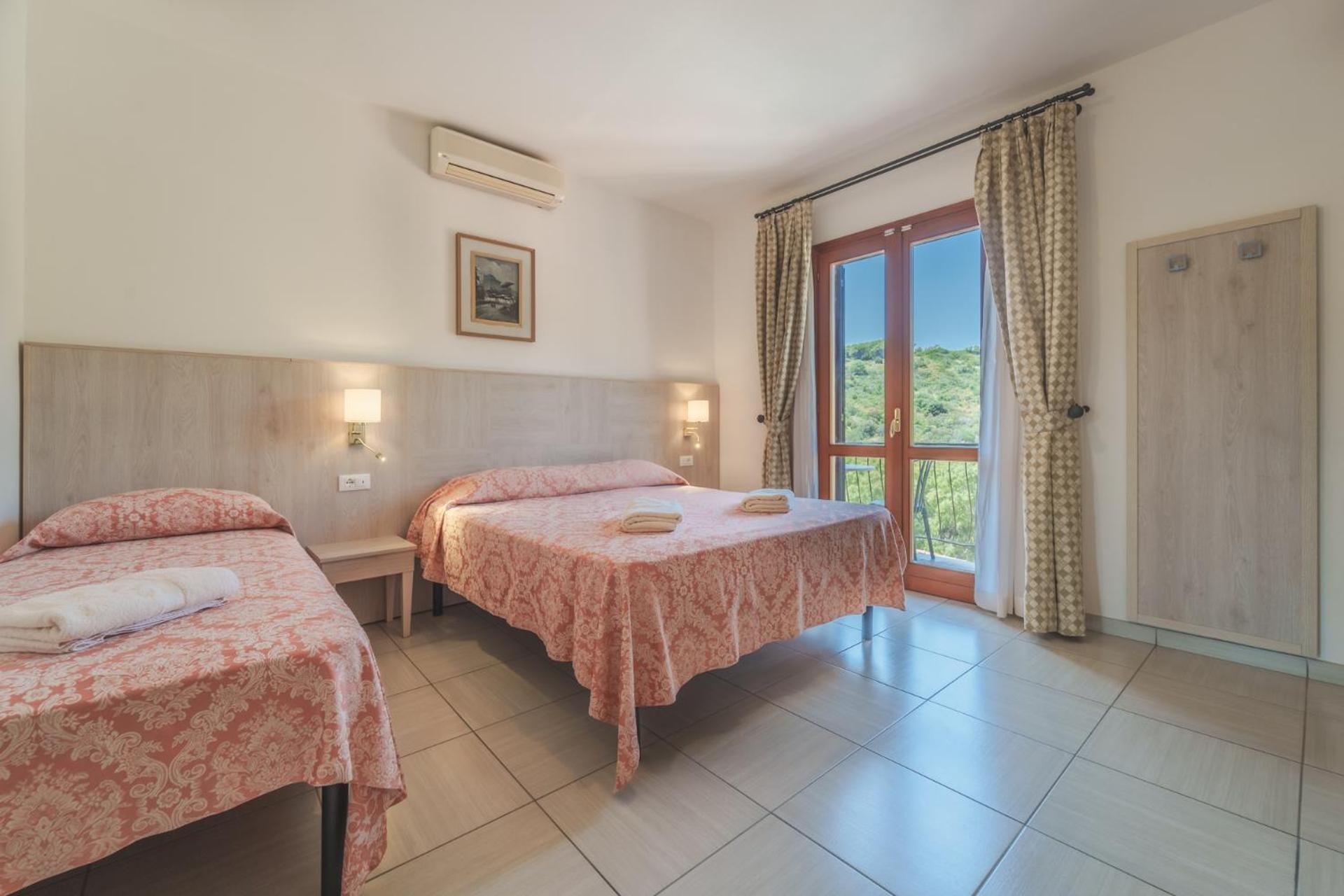 Hotel Lo Scirocco Фетовайя Экстерьер фото